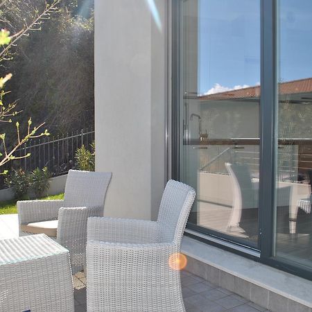 Baia Blu - Luxury Apartments With Pool كريميا المظهر الخارجي الصورة
